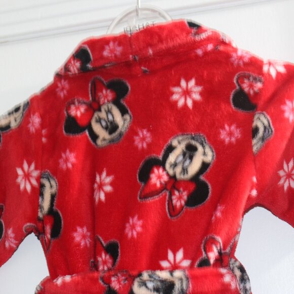 Girls Minnie mouse red plush bath robe - Picture 4 of 5